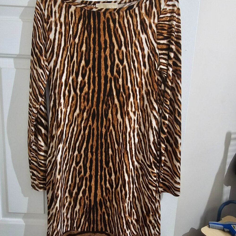 Michael Kors Long Sleeve Mini Dress – Elegant, Sexy & Comfortable